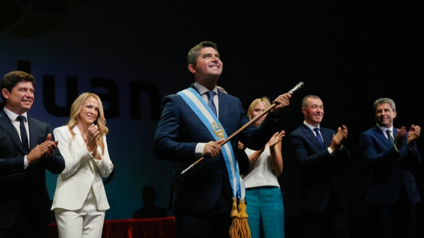 Marcelo Orrego asumió como gobernador de la provincia de San Juan