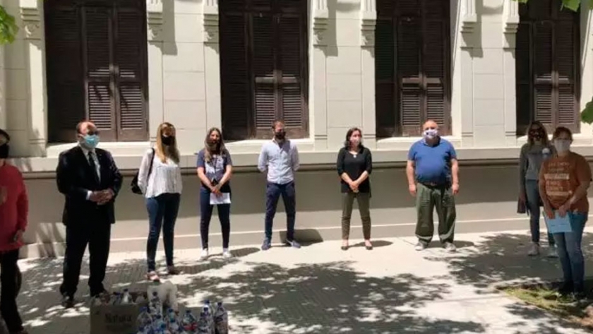 El cuidado del medio ambiente como política de Estado: presentaron el proyecto de ecoladrillos