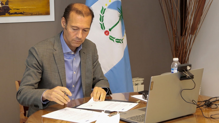 Presentan nueva línea de financiamiento para pequeñas y medianas empresas