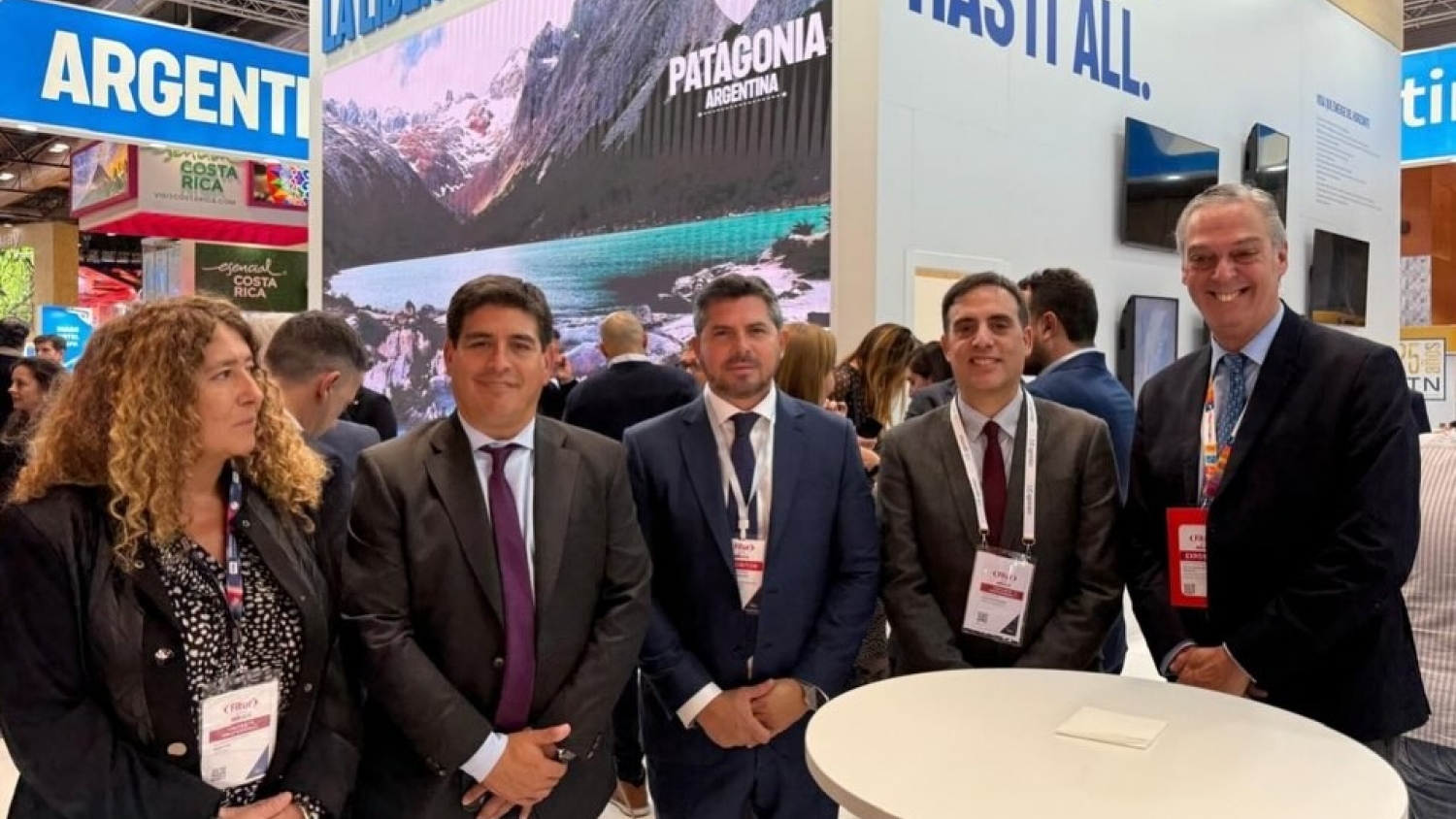 En FITUR, Orrego mantuvo reuniones con operadores privados para posicionar a San Juan en el turismo internacional