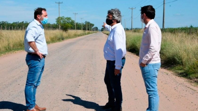 Caminos Rurales: Javier Rodríguez anunció obras para la provincia de Bs. As