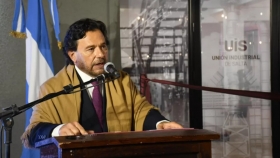 Sáenz: “Defender la industria salteña es cuidar el trabajo”