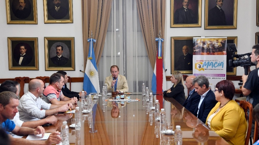Bordet: “El destino de la apicultura de Entre Ríos tiene que ser el generar valor agregado”