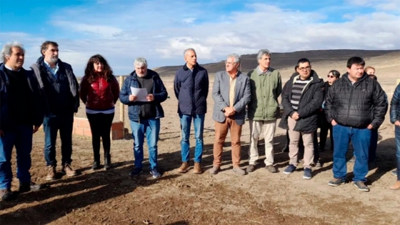 Se inauguró el primer engorde a corral comunitario de la Región Sur