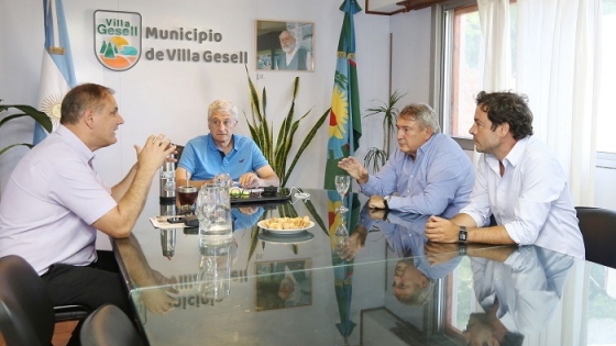 <D'Onofrio se reunió con intendentes por el conflicto con la empresa Costa Azul