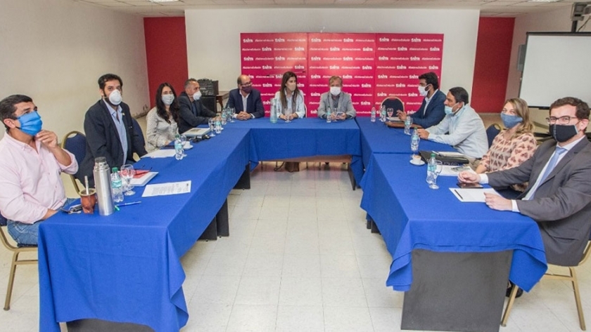 Provincia y los municipios de Capital y Vaqueros acuerdan obras para el río Vaqueros