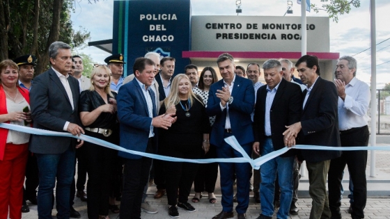 El gobernador Zdero inauguró el centro de monitoreo para prevenir el delito y reforzar la seguridad de los vecinos