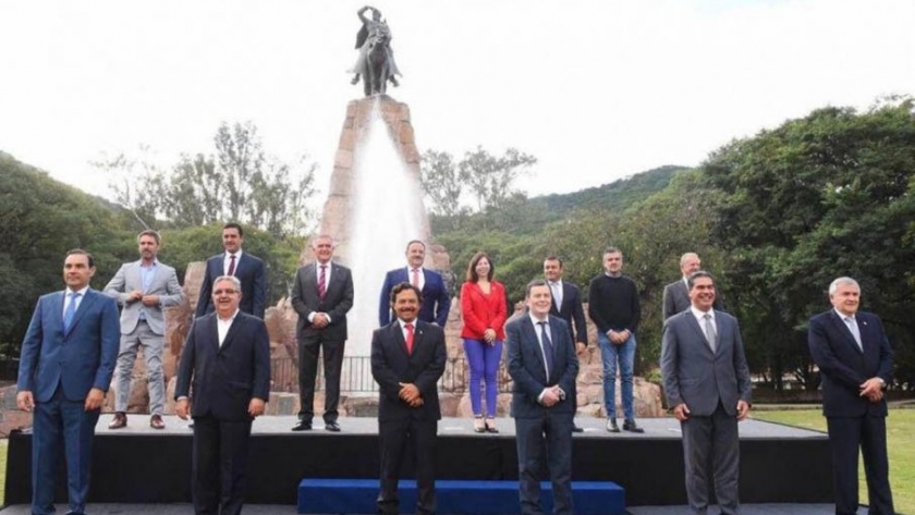 Sáenz participará hoy de la 14° Reunión de gobernadores del Norte Grande en Santiago del Estero