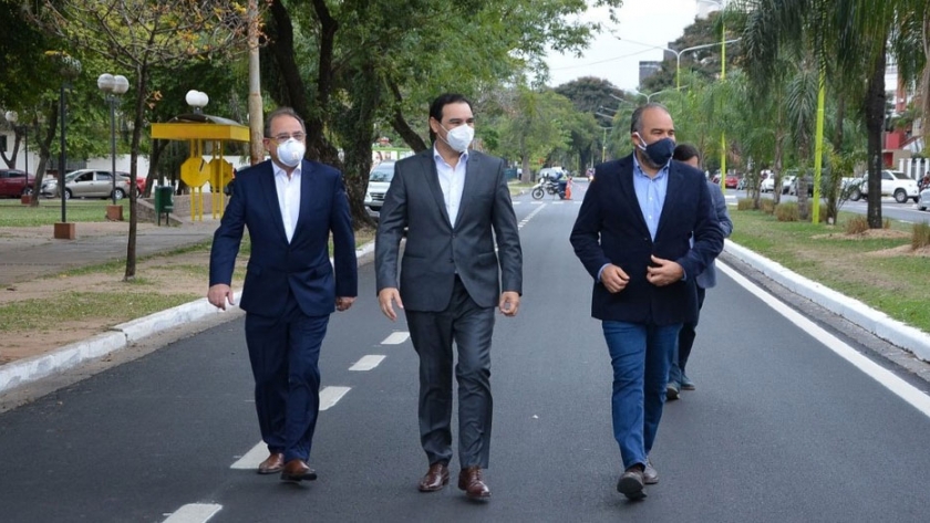 Valdés inauguró la repavimentación de avenida Pujol, ejecutada con equipos propios