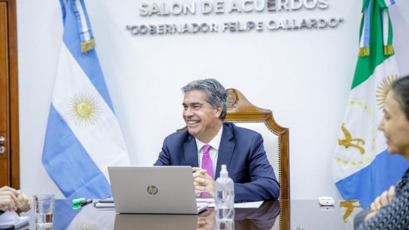El gobierno y la firma Gensus definen convenio para la provisión de semillas de algodón a pequeños productores