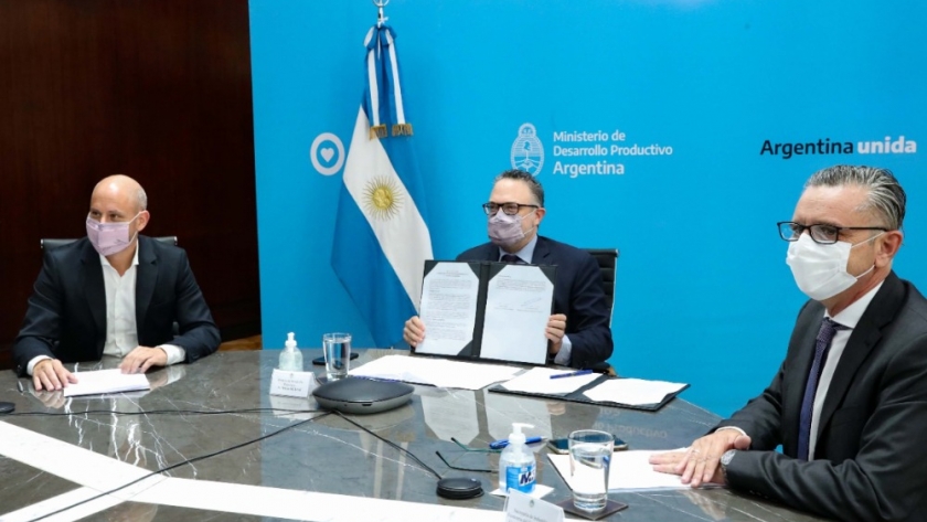 El Gobierno acordó con Mendoza un régimen de promoción de empleo para crear 1.000 nuevos puestos de trabajo en la provincia