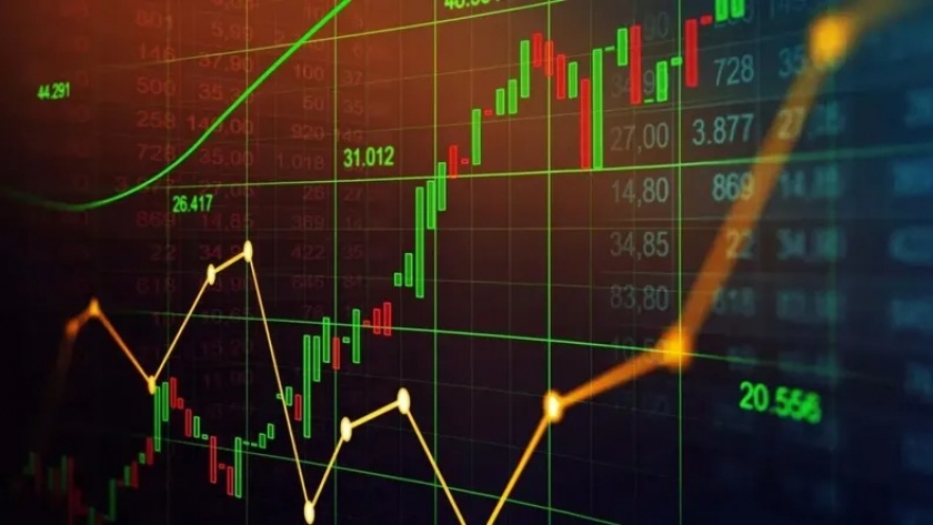 Los mercados financieros recuperan el rumbo tras la caída inicial por temores de recesión