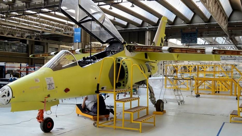 Aeronáutica: el sector busca reactivar la producción de aviones