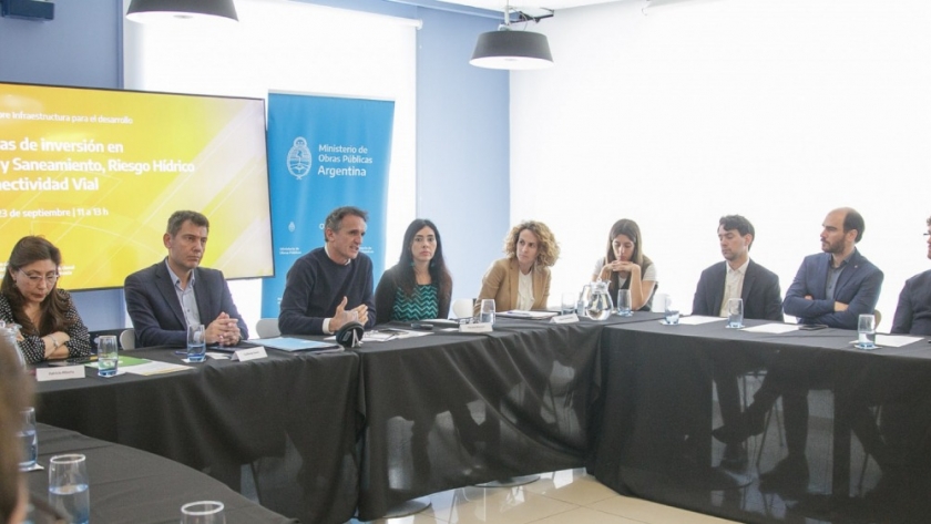 El Ministerio de Obras Públicas realizó una Jornada de Infraestructura para el Desarrollo junto a la CEPAL, el Banco Mundial y la CAF