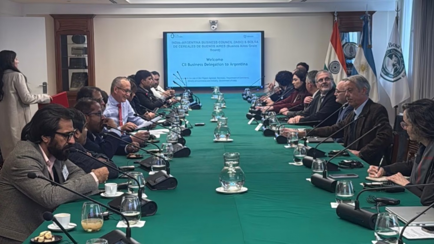 Argentina busca profundizar el vínculo con India y avanzar hacia un acuerdo de libre comercio
