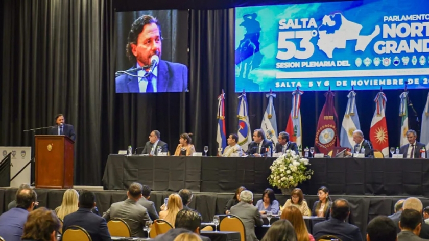 Sáenz en el Parlamento del Norte Grande: “Tenemos que ponernos firmes, alzar la voz y pelear por lo que nos corresponde”