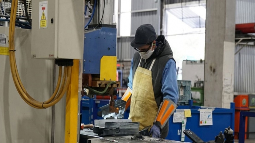 683357251f50cbea37ec484062af23848fc39bd8a2ab107c_840