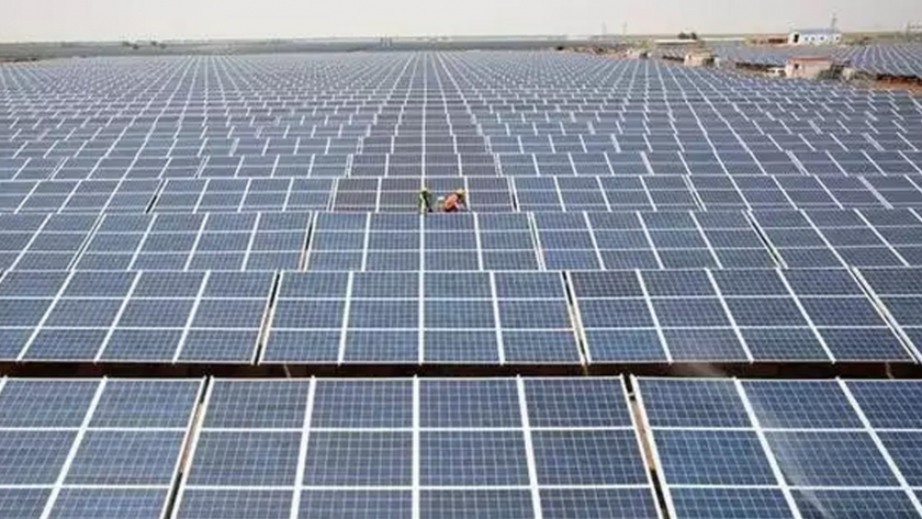 India necesita agregar una gran cantidad de capacidad de energía solar y eólica este año para cumplir con su primer objetivo