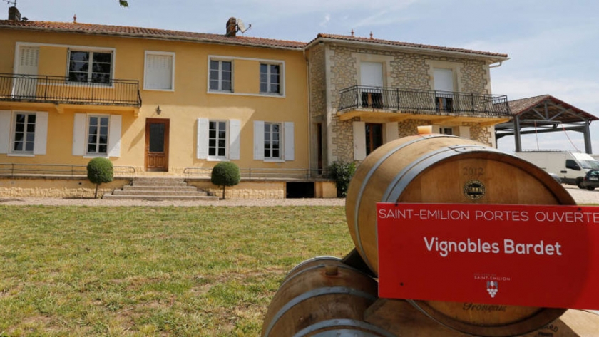 Francia convertirá en gel hidroalcohólico el vino no vendido estos meses