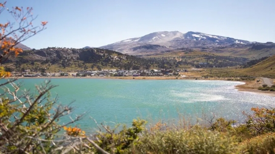 Caviahue: naturaleza, termas y nieve al pie de un volcán