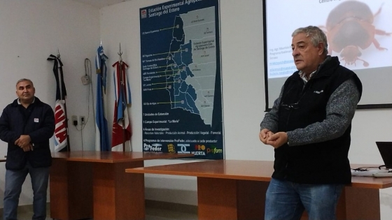 <Capacitación sobre sanidad apícola para productores y técnicos de Santiago del Estero