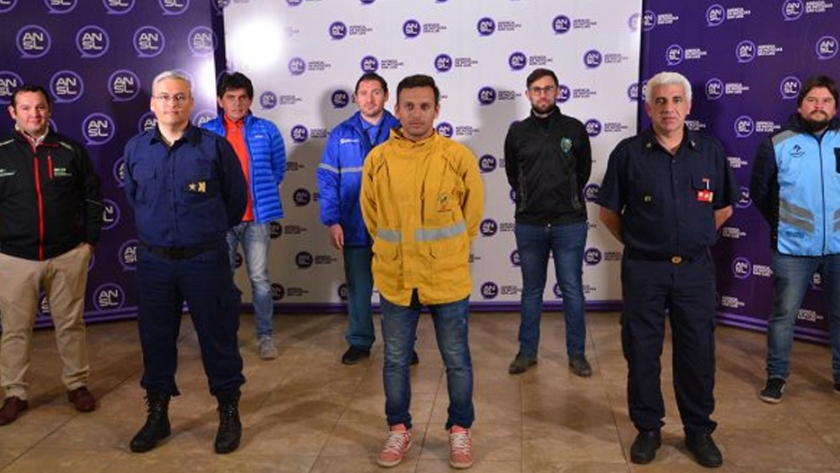 Trabajo en equipo: una premisa clave para combatir los incendios forestales