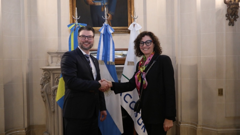 Visita de delegación parlamentaria sueca