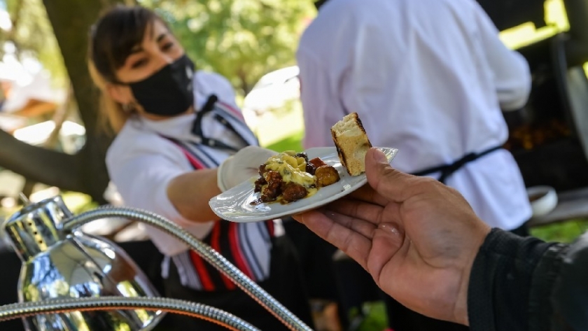 Con Chefs magistrales y música en vivo El Bolsón lanza 