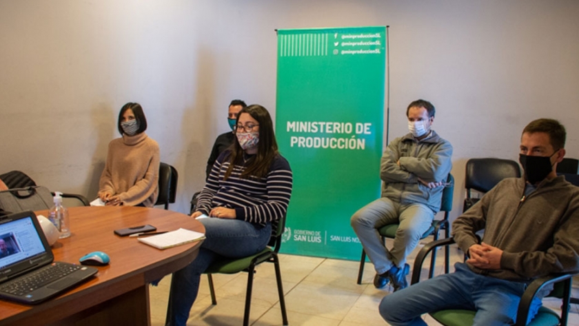 San Luis participó de las jornadas técnicas del Programa Nacional de Control y Erradicación de Mosca de los Frutos