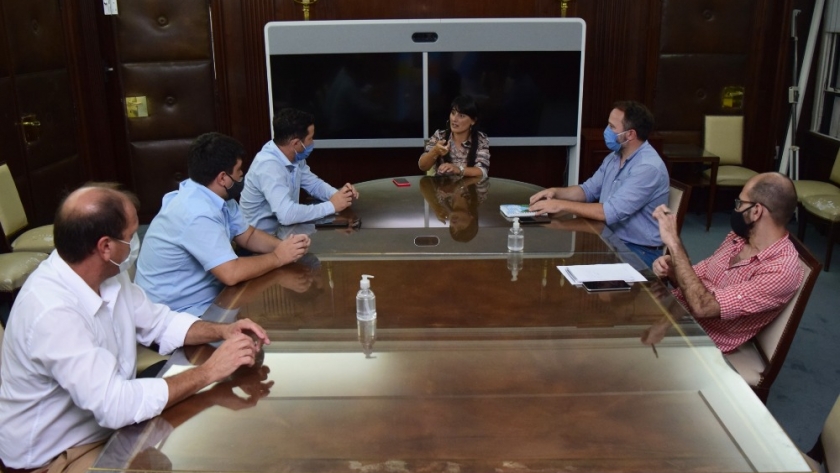 La Provincia avanza con Nación en la firma de convenios forestales y ganaderos