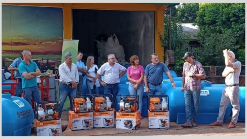 Casi 7 mil herramientas, becas e indumentarias volcadas al sector yerbatero para mejorar la productividad