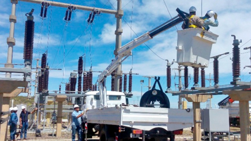 Nueva línea de media tensión garantizará energía a Carro Quemado, Luan Toro y una vasta zona rural