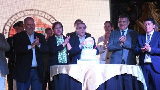Herrera celebró su 123° Aniversario con la inauguración de obras, entrega de viviendas sociales y la firma de un convenio
