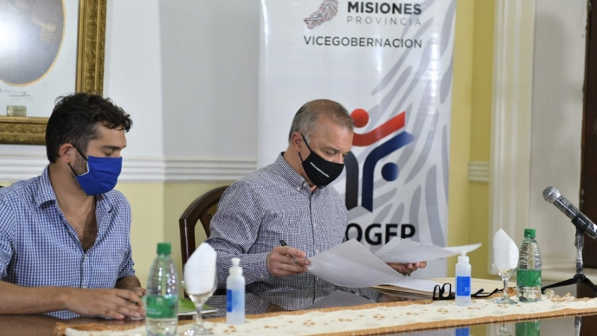 Vicegobernación firmó convenio de cooperación con el Honorable Concejo Deliberante y el INFOGEP