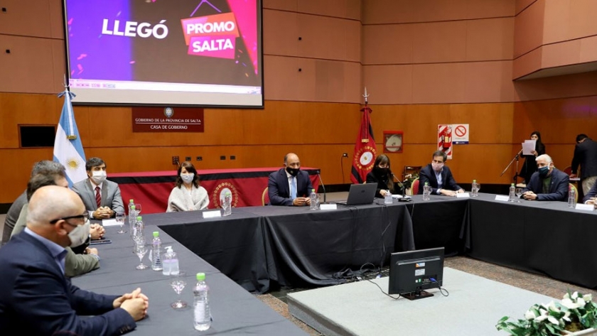 Gobierno, banco Macro y cámaras empresariales lanzaron oficialmente Promo Salta