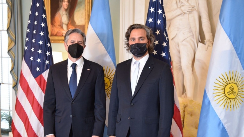 Estados Unidos: Blinken afirmó que apoya firmemente las negociaciones con el FMI y aspira a una resolución positiva