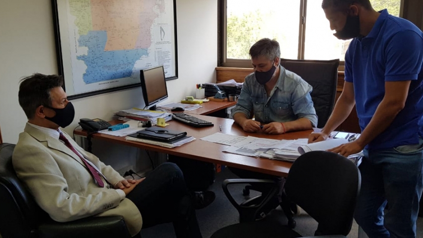 El gobierno de la provincia proyecta obras para Puerto Pirámides