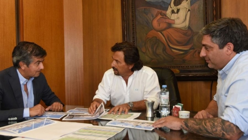 Sáenz y el intendente de Tartagal anunciaron la construcción de 252 departamentos en esa comuna