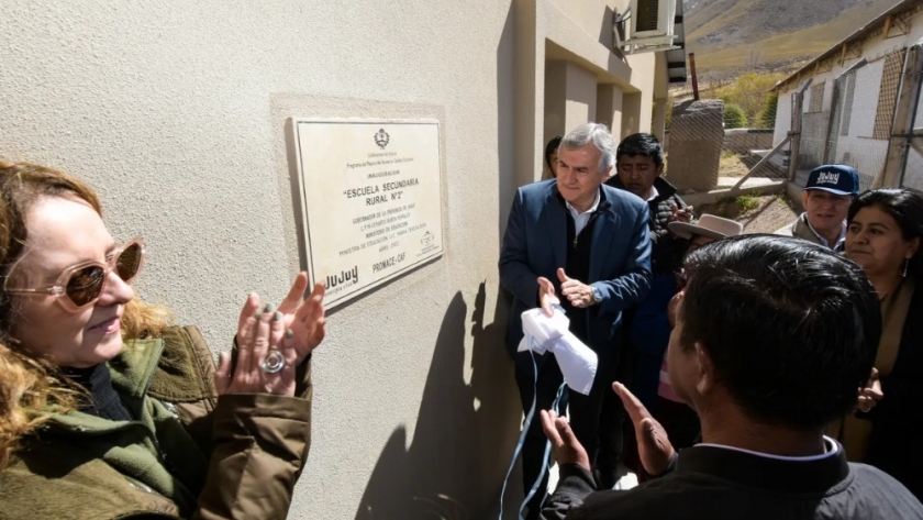Morales inauguró el nuevo edificio de la Escuela Rural N° 2 de Palca de Aparzo