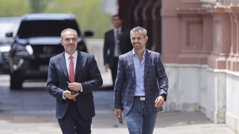 El Gobierno otorga más concesiones para asegurarse el apoyo  y posterga la sesióin para el miércoles