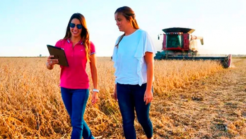 Las mujeres rurales dicen presente en la Fiesta Nacional del Trigo de Leones