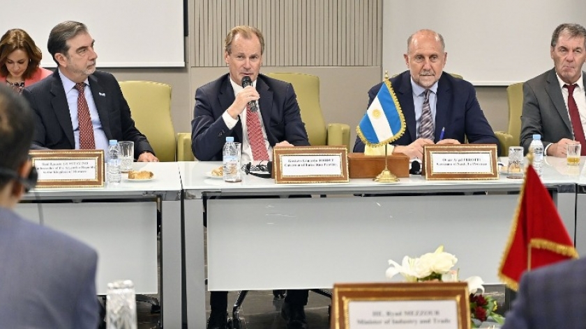 Bordet y Perotti avanzan en cooperación e inversiones con Marruecos para aumentar las exportaciones de la Región Centro