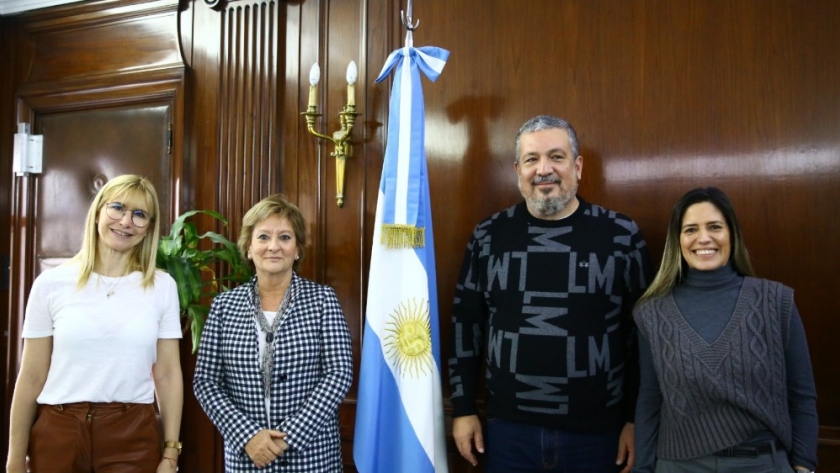 Lamas recibió a la autoridad ambiental de Catamarca