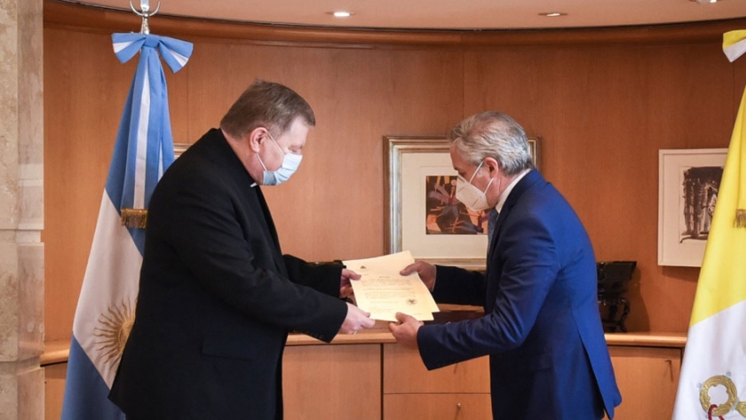 El Canciller recibió al nuevo Nuncio Apostólico en la Argentina
