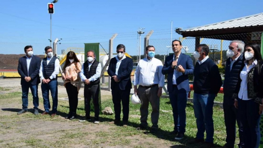 El ministro Schiavi aseguró que “el Gobierno Provincial acompaña con infraestructura las inversiones industriales”