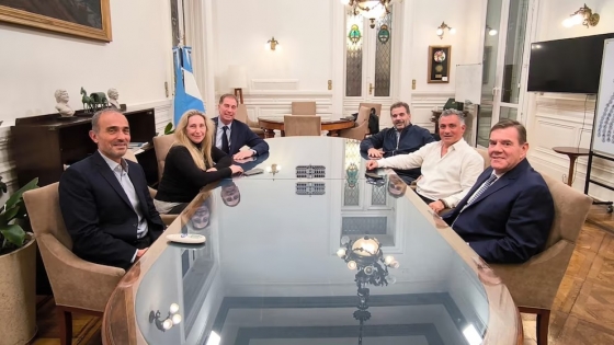 El Gobierno frena las negociaciones con el PRO hasta que se defina el cronograma electoral bonaerense