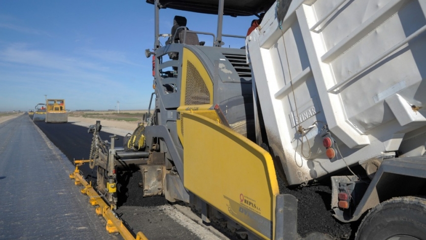 Continúa a buen ritmo la construcción de la Autopista Ruta Nacional 33 en Bahía Blanca