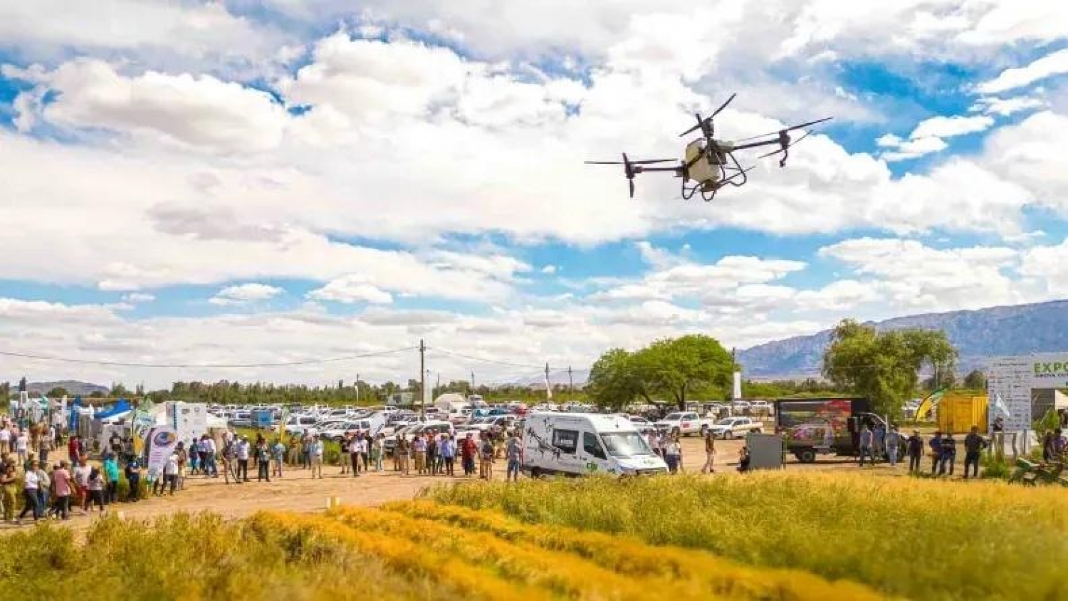 Agroquímicos en Jáchal: jornada de campo con INTA y drones