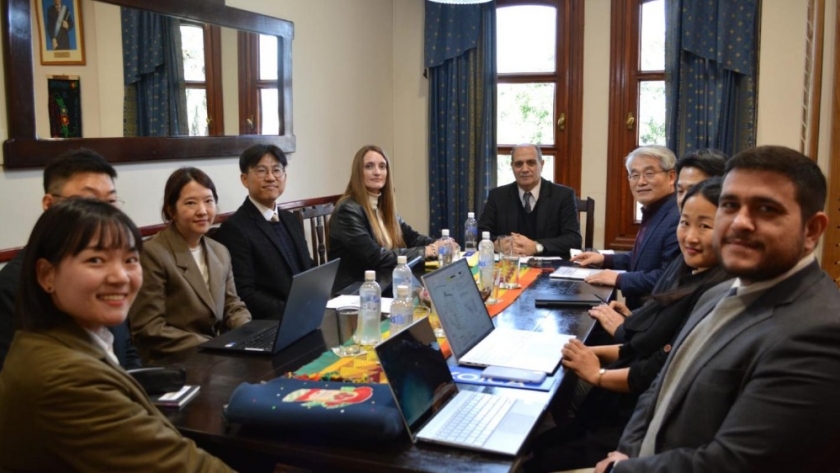 Miembros de KOIKA Central de Corea visitaron Casa de Gobierno