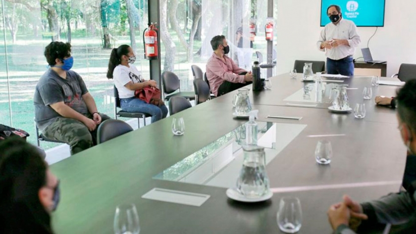 Con los viveros barriales se apuesta al trabajo y al cuidado del ambiente